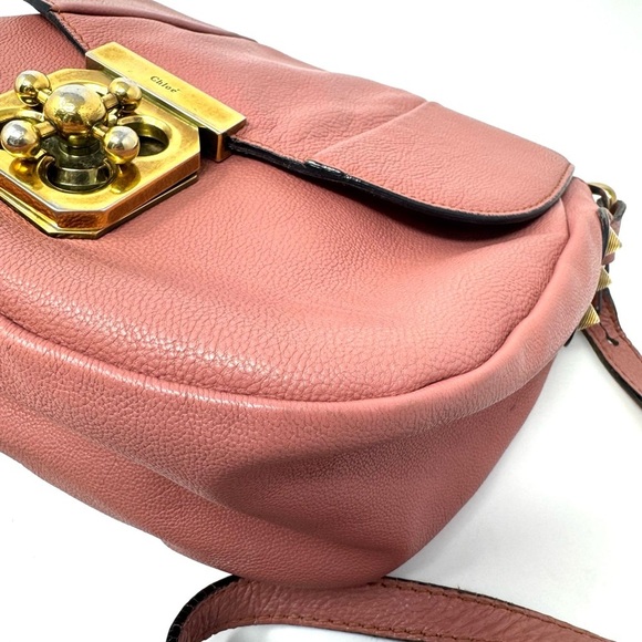 Chloe Elsie Crossbody – Pink Grained Leather with Gold Turn-Lock - Picture 7 of 12